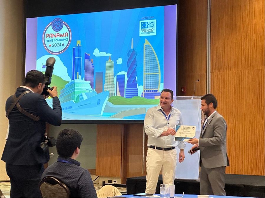 69cf6c12a54b83280e24d9fc_dave-mayer-presenting-at-integra-international-conference